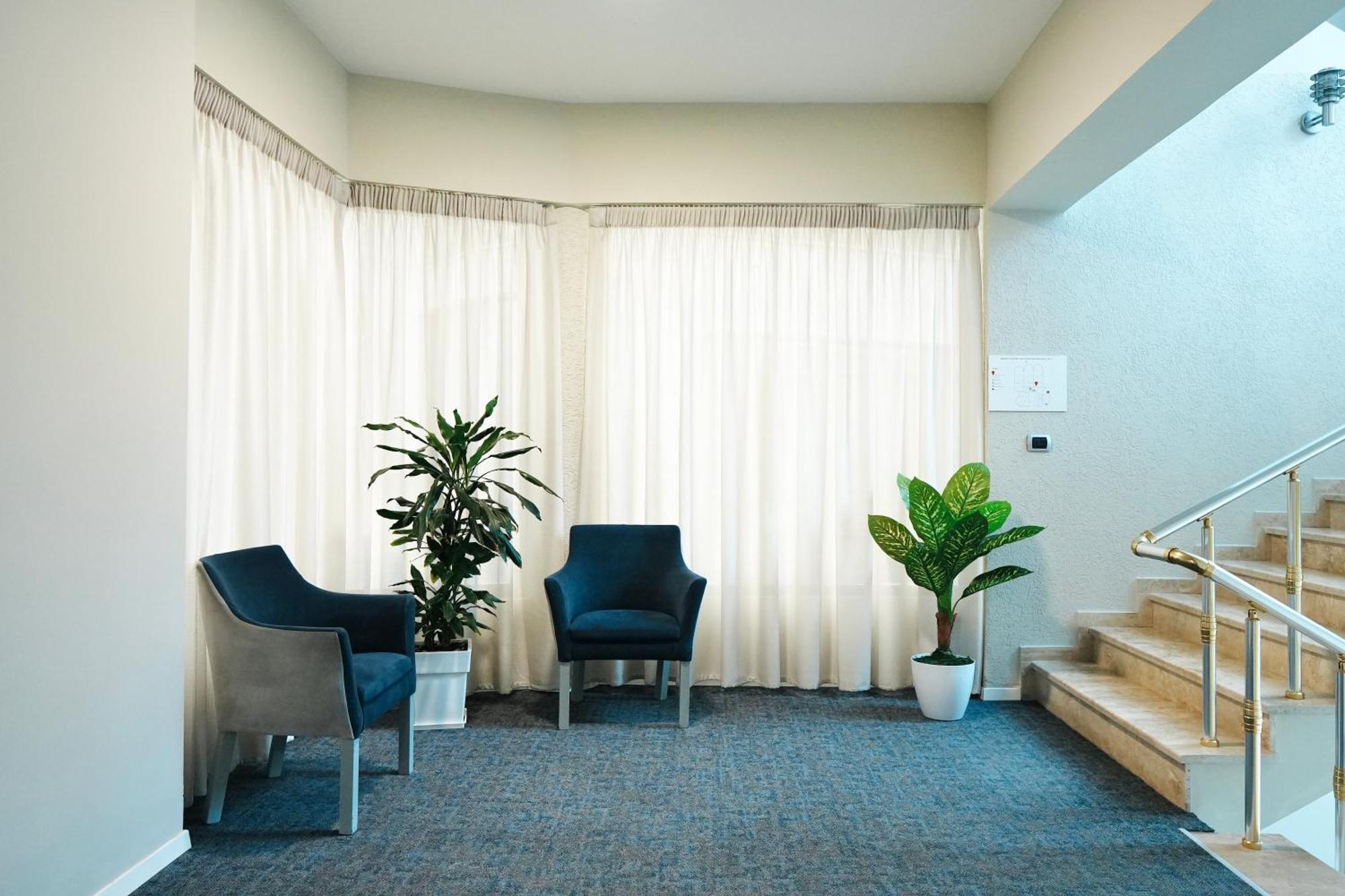 סרנדה Hotel Blue Sky מראה חיצוני תמונה