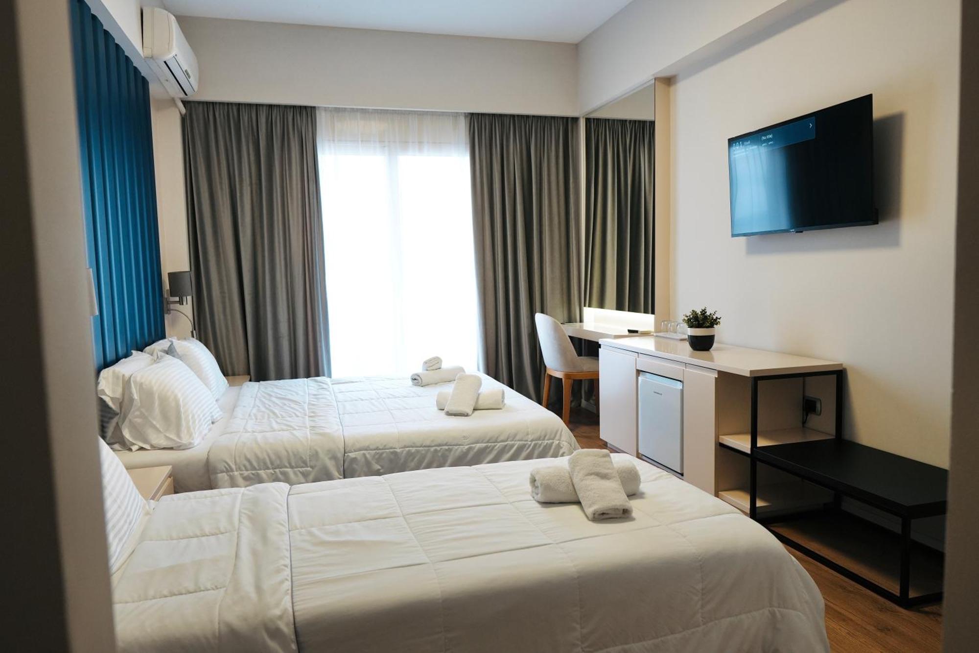 סרנדה Hotel Blue Sky מראה חיצוני תמונה