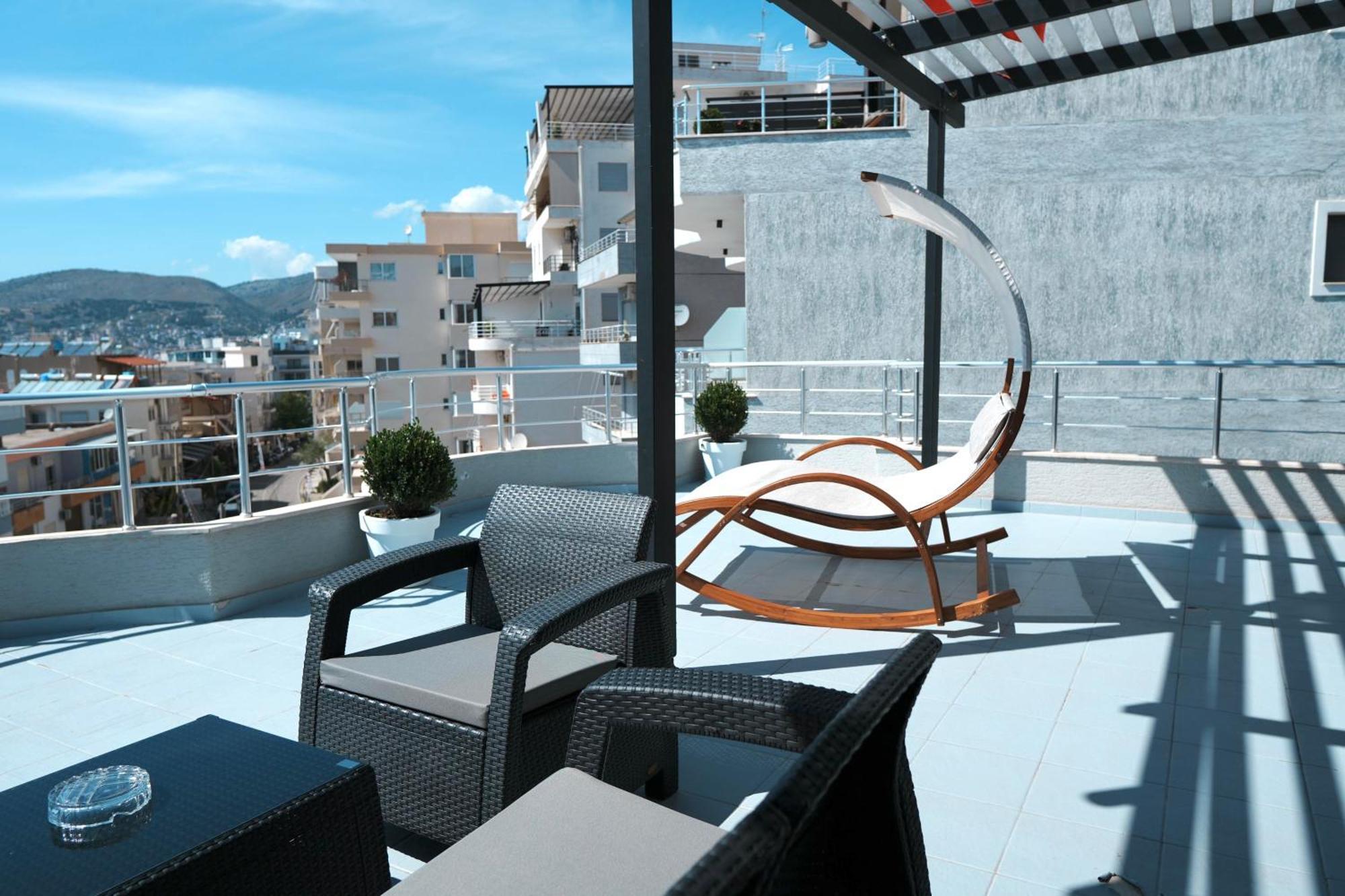 סרנדה Hotel Blue Sky מראה חיצוני תמונה